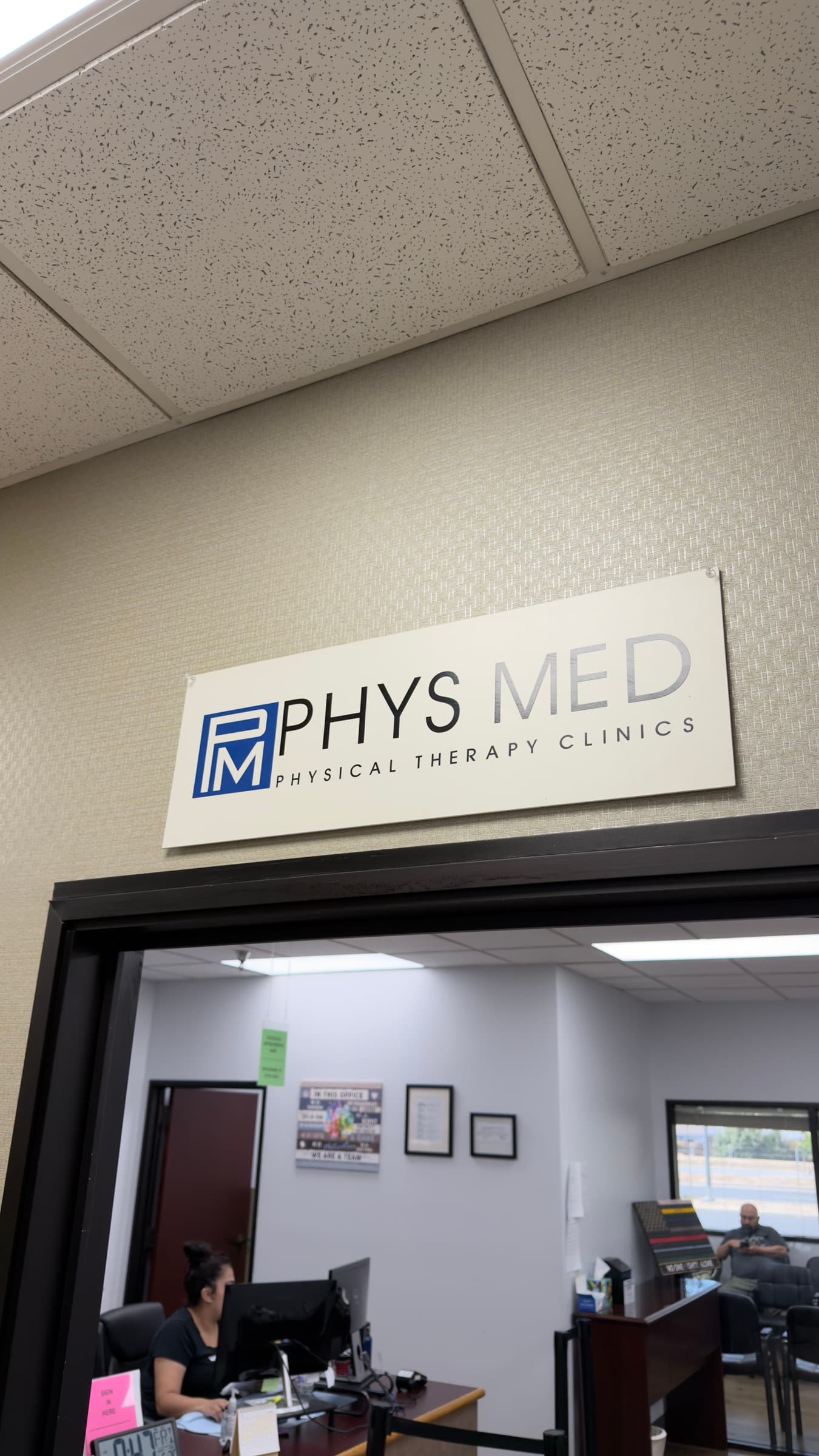 The Phys Med front office and lobby